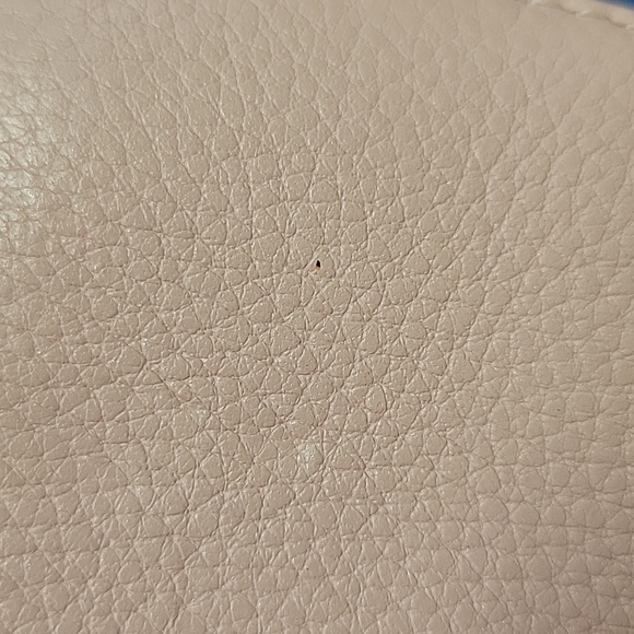 Michael Kors Pink Clutch Wristlet with Metallic Logo 13x4x1 Preloved - Picture 6 of 12